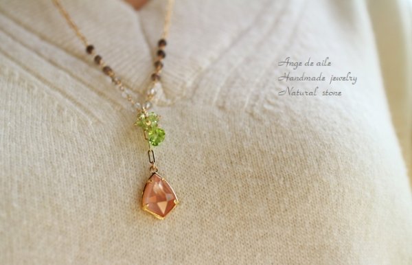 画像2: 【14kgf】ピンクシェル&彩りストーンネックレス (2)