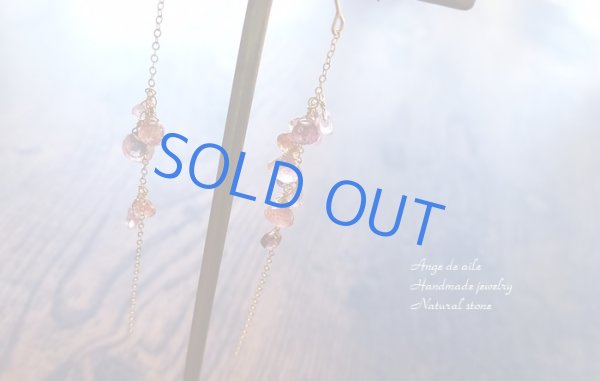 画像2: 【14kgf】マルチカラースピネルのアシンメトリーピアス/イヤリング (2)