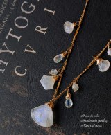 Kaya◆フェザーアゲート×セイロンムーンストーンピアス✧14kgf お星様］ピアス ダイヤ – AYAKO SAKURAI（櫻井 彩子）公式サイト